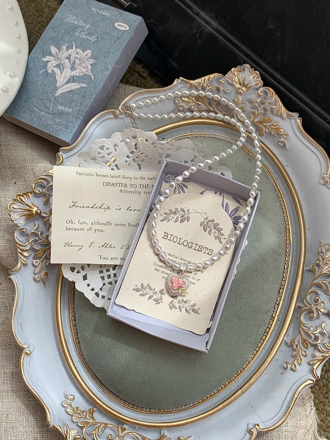 Rose Love Pearl Necklace