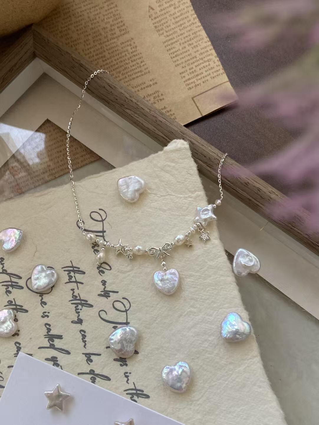Love bow pearl necklace
