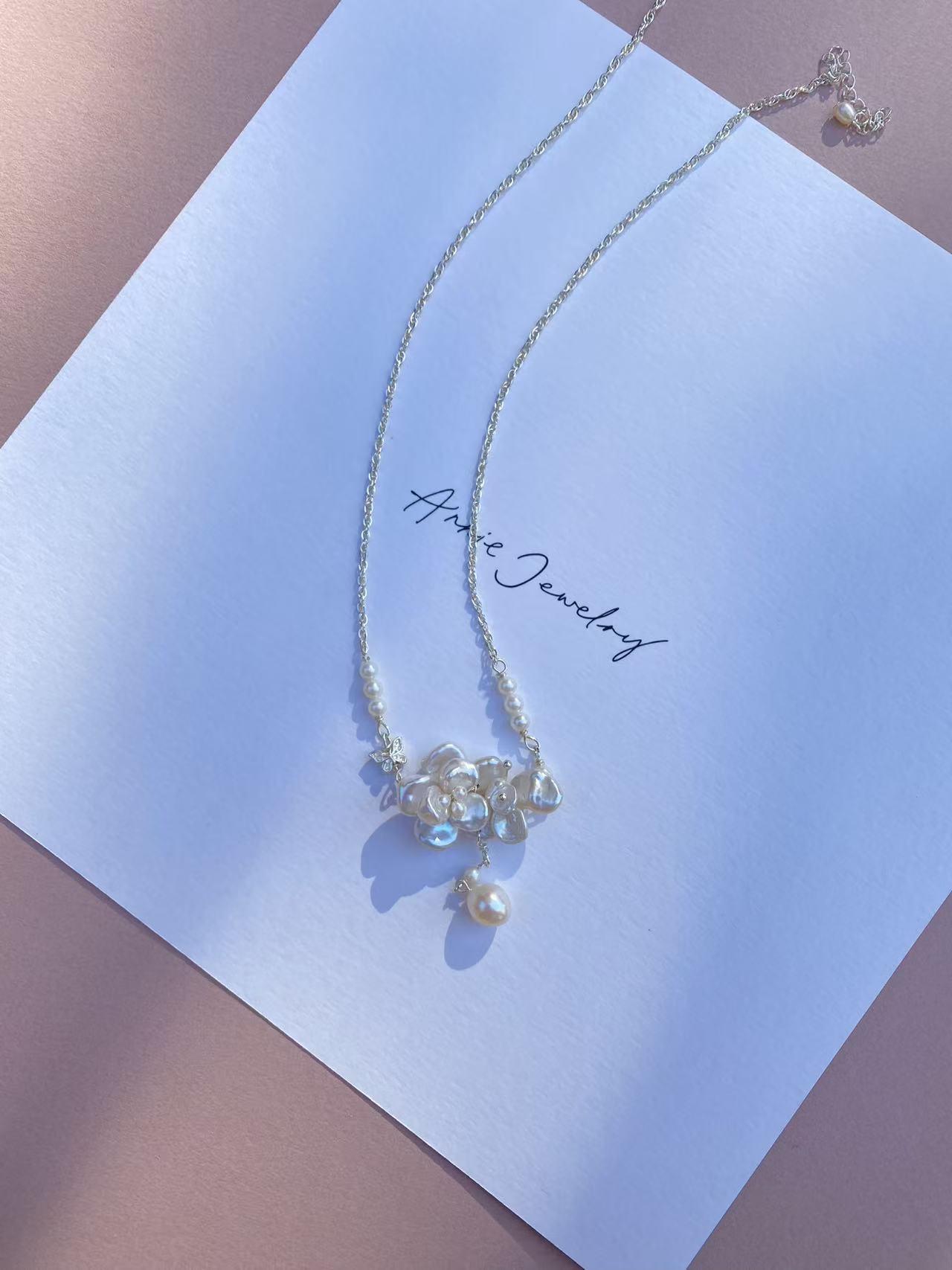 Flower drop necklace