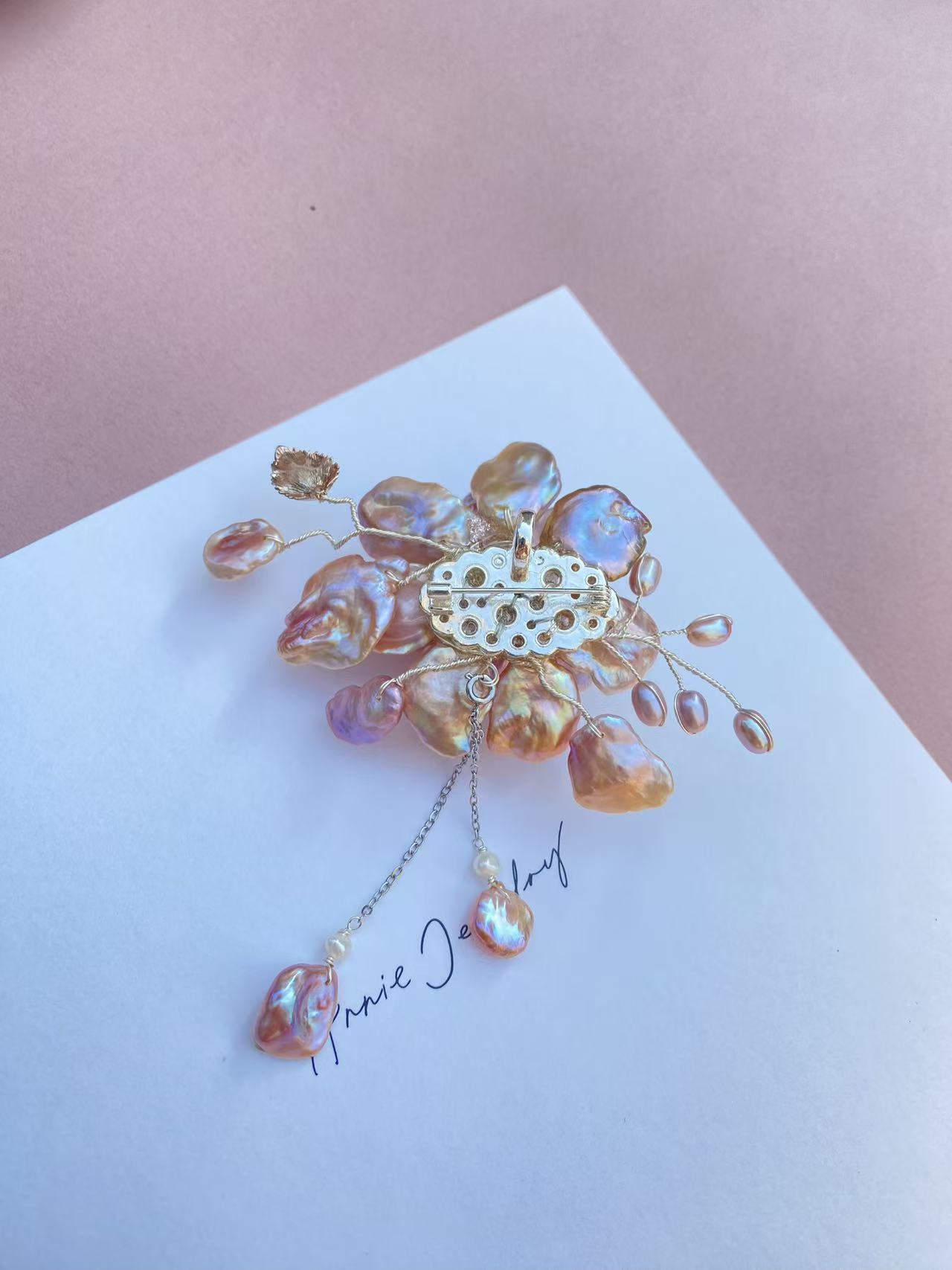 Large Petal Pearl Pendant Brooch