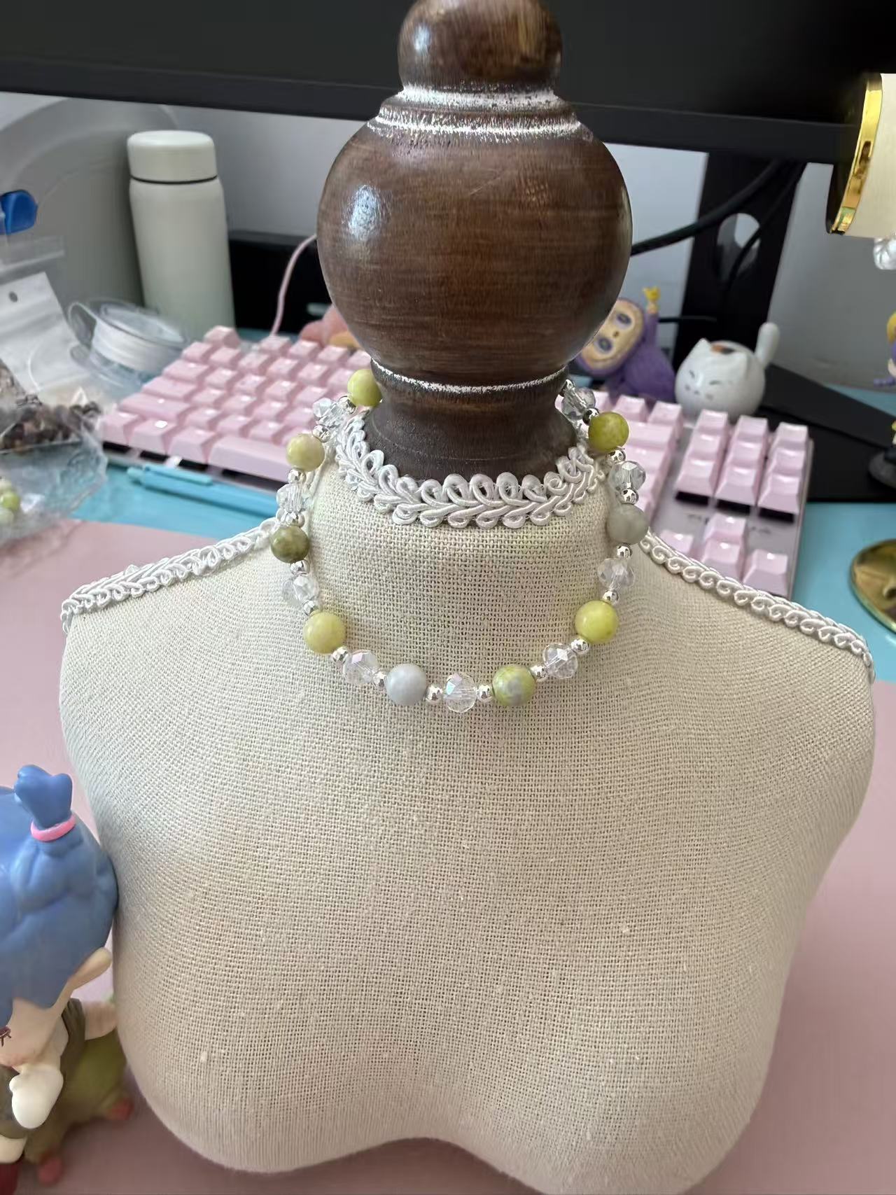 Handmade Yellow-Green Natural Stone & Clear Crystal Beaded Bracelet - Spring Aesthetic Boho Jewelry  B304