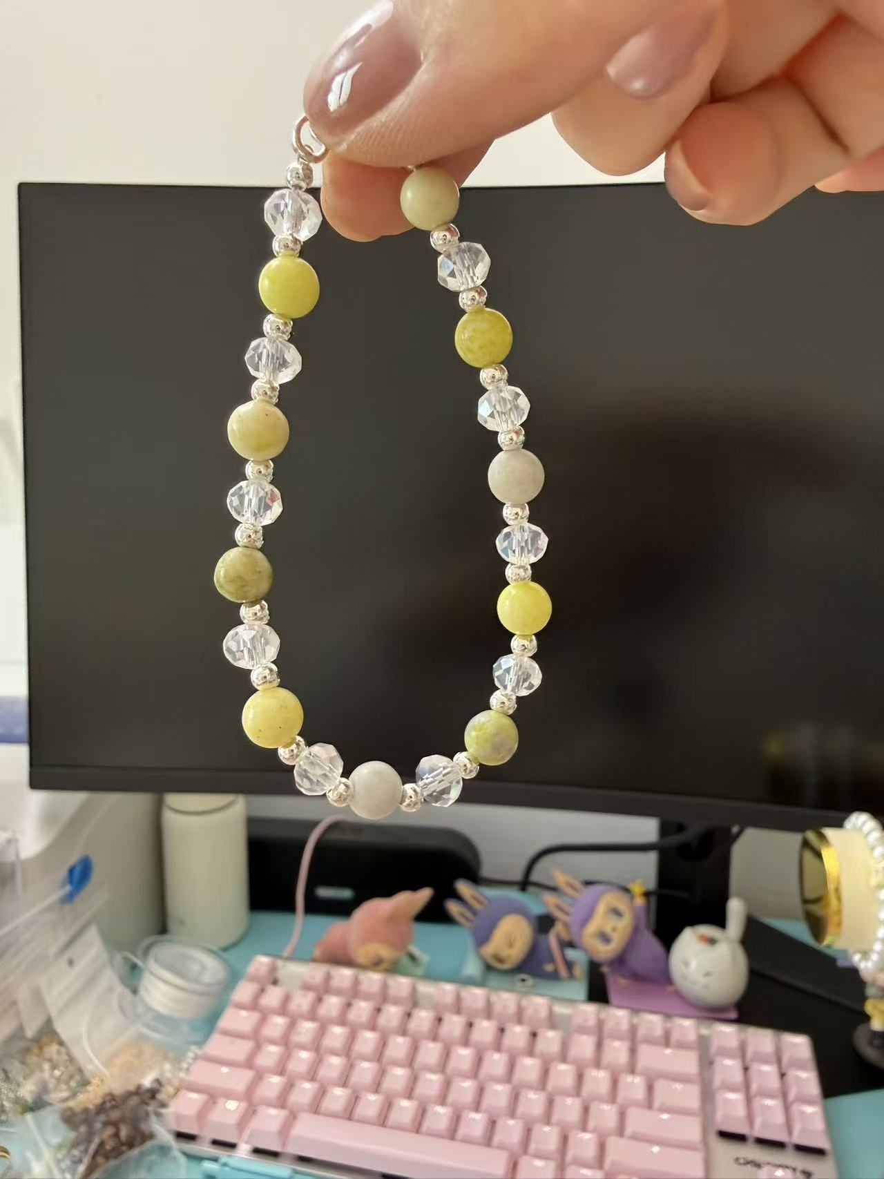 Handmade Yellow-Green Natural Stone & Clear Crystal Beaded Bracelet - Spring Aesthetic Boho Jewelry  B304