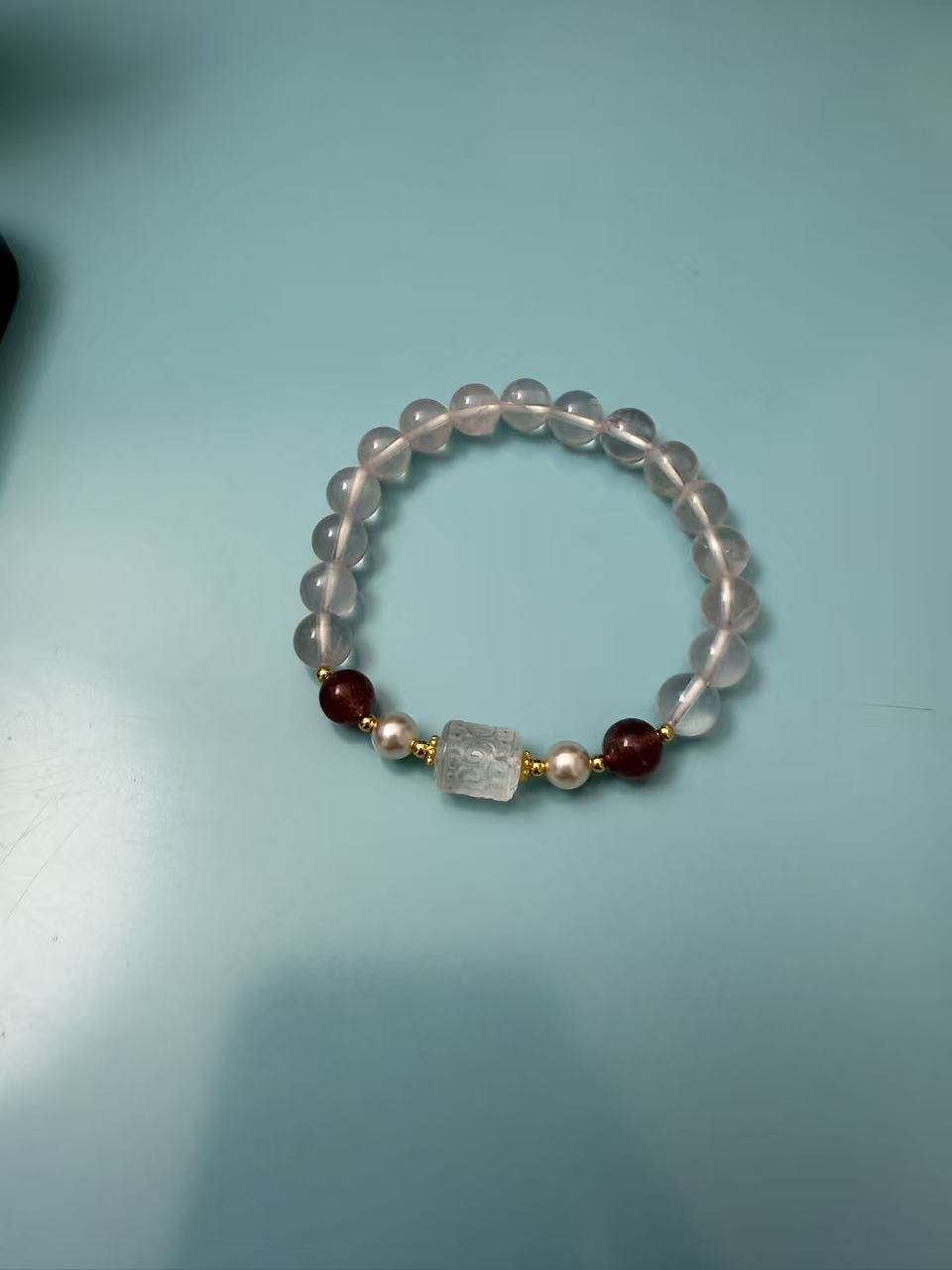 Natural Clear Quartz Beaded Bracelet with Strawberry Quartz, Freshwater Pearl & Carved Square Charm, Gold-Plated Adjustable Jewelry for Women B294