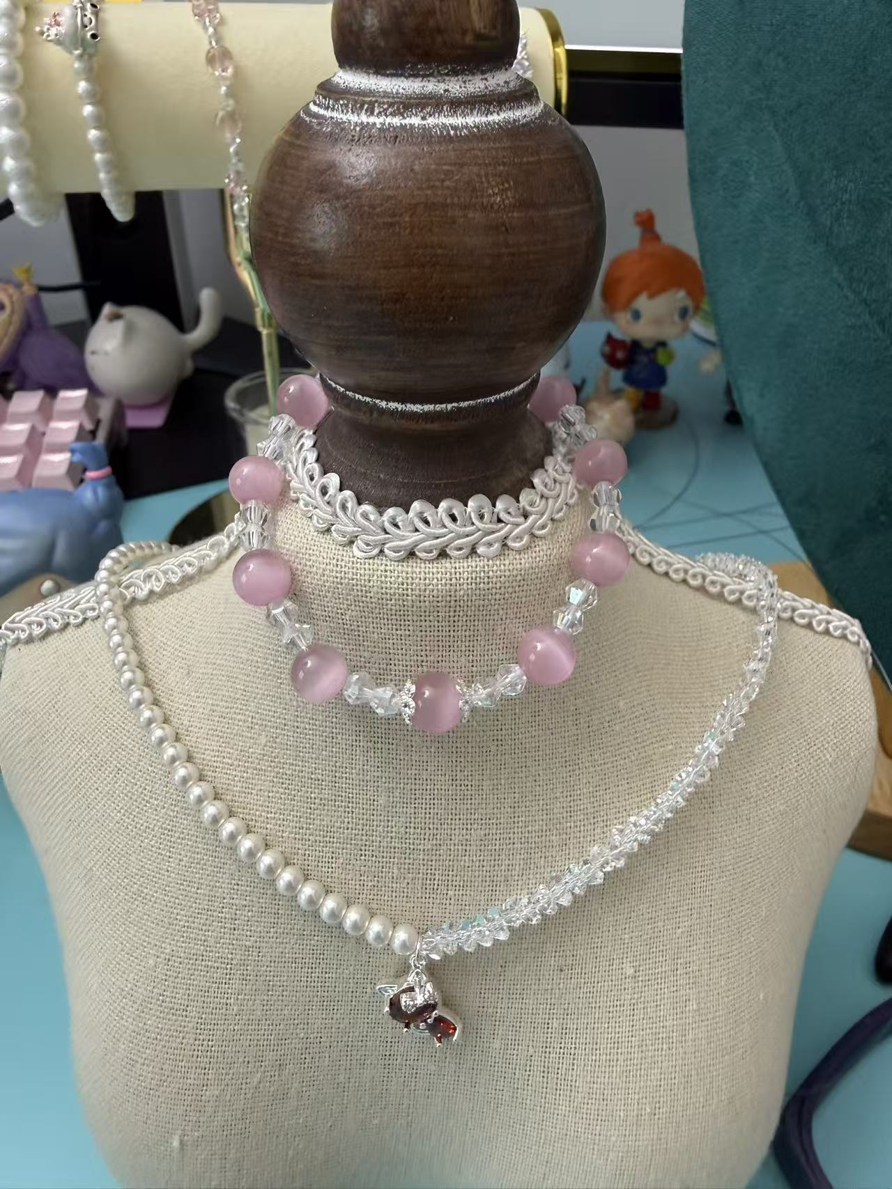 Pink Cat's Eye & Clear Faceted Crystal Stretch Bracelet B287
