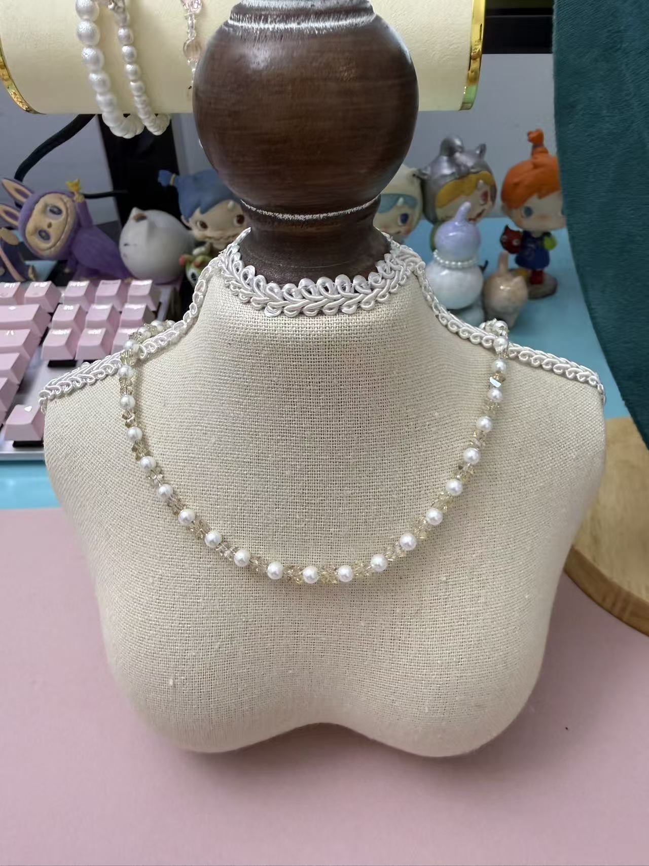 Dainty Imitation Pearl & Clear Faceted Crystal Beaded Choker Necklace, Silver Plated Minimalist Jewelry N86