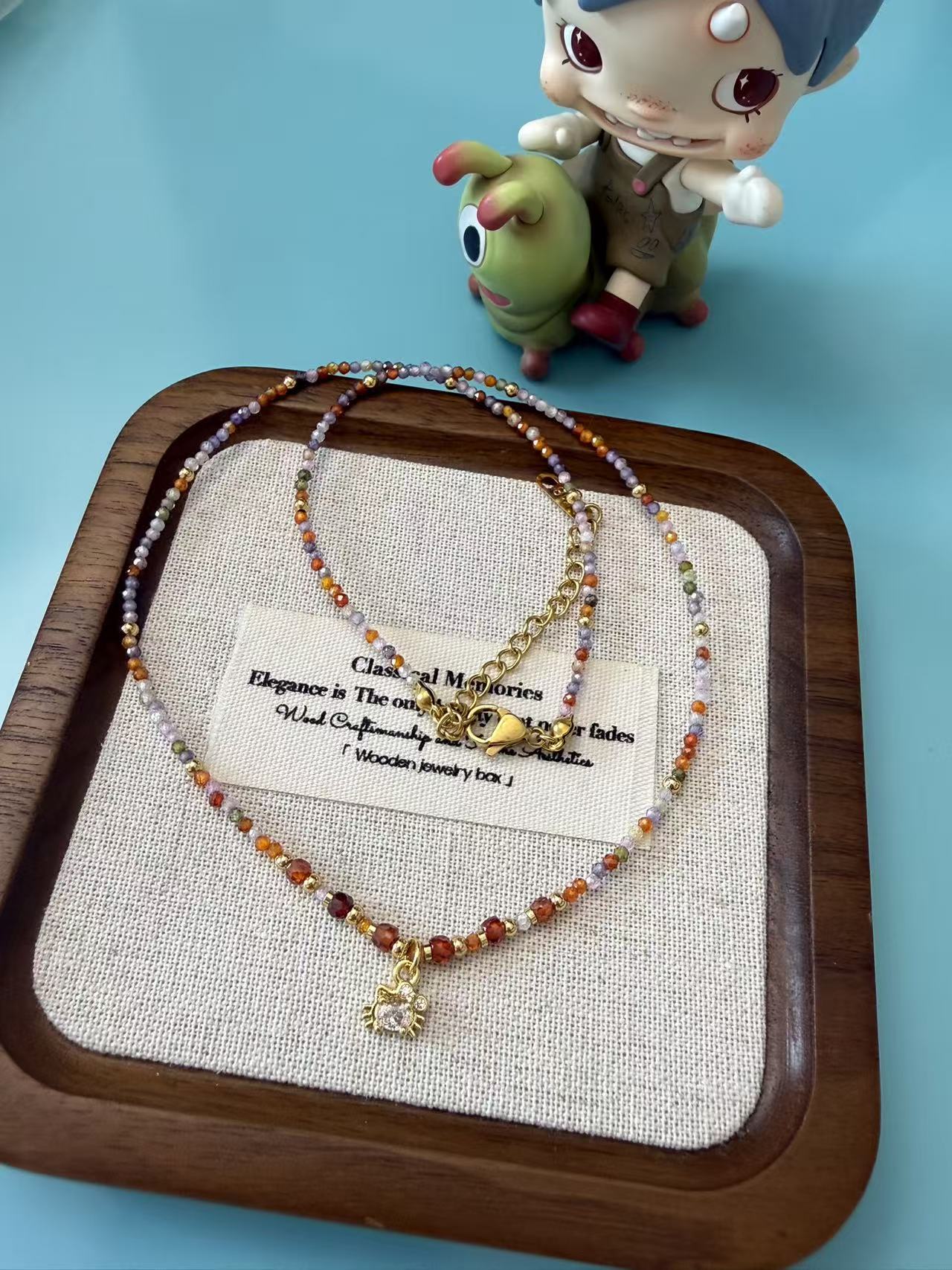 Boho Colorful Beaded Choker Necklace with Gold Crystal Cat Pendant, Adjustable Retro Warm Tone Jewelry N04