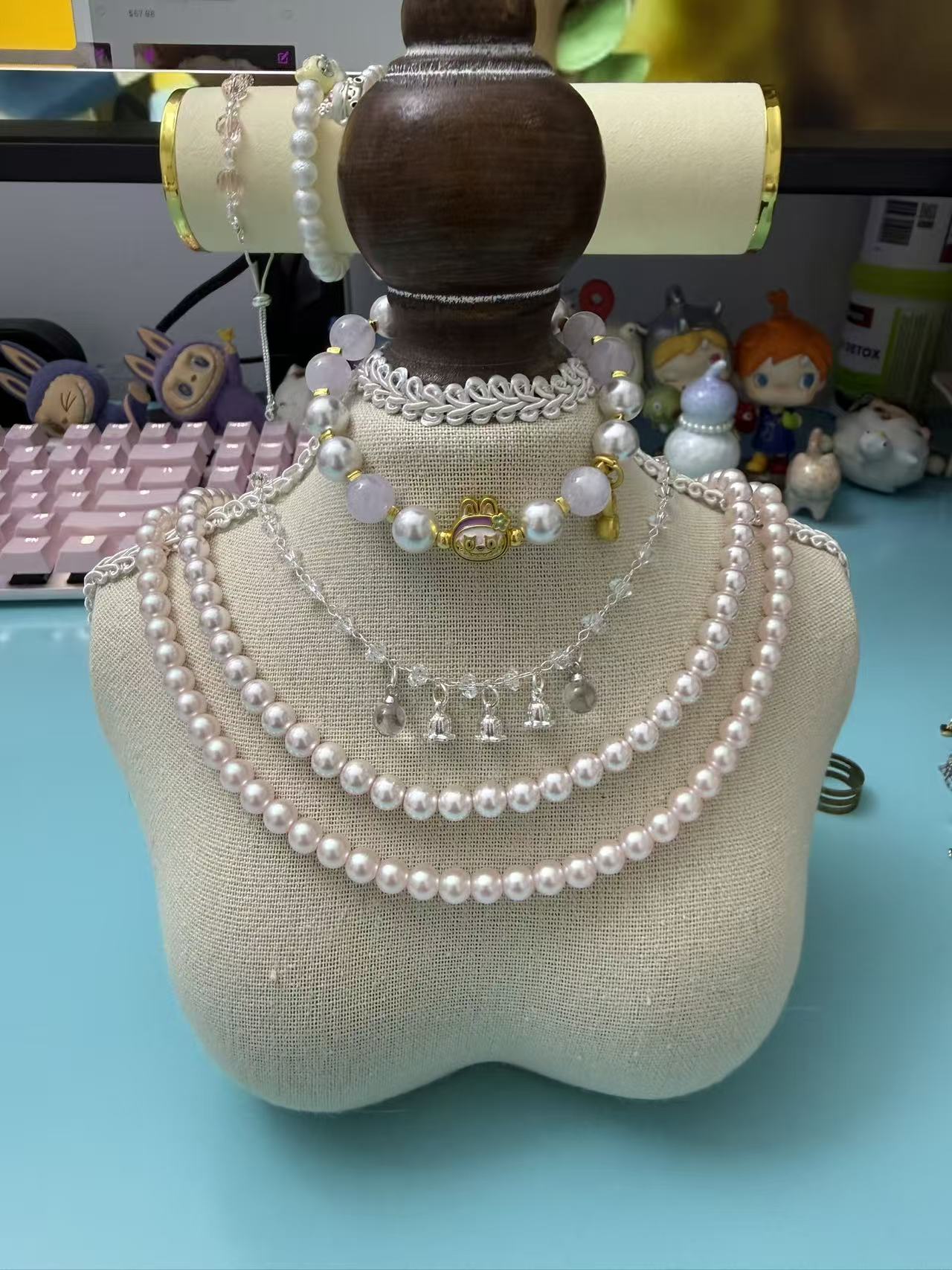 New Chinese Style Light Purple Jade & Pearl Beaded Bracelet with Gold Lucky Cat & Gourd Charms, Adjustable B322