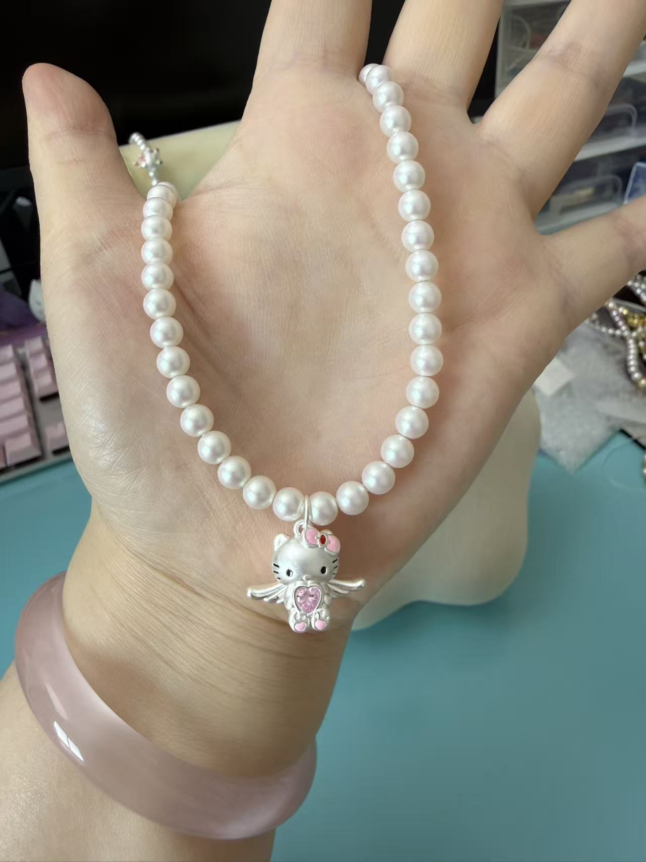 999 Sterling Silver Hello Kitty Angel Pendant Necklace, Dreamy Pink Sheen Faux Pearl Choker, Hypoallergenic Kawaii Jewelry for Girls N0001