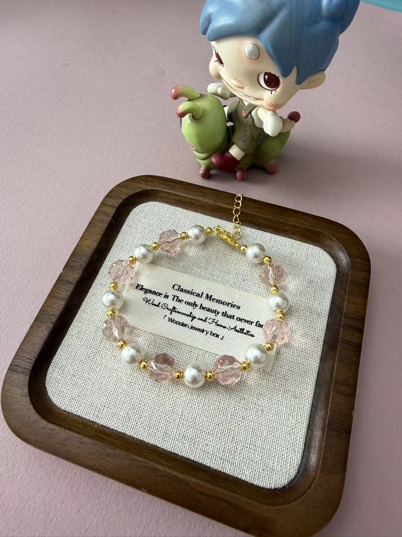 Pink Faceted Crystal & Pearl Beaded Bracelet | Adjustable Gold Plated Women’s Bracelet B328