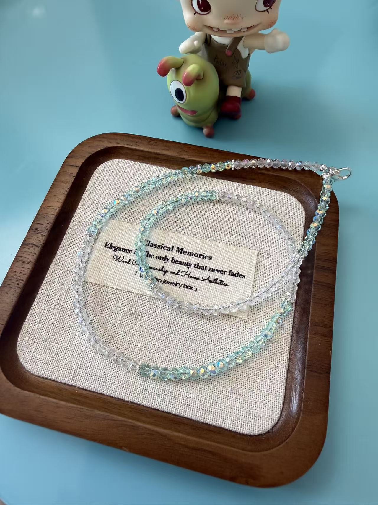 Mint Green Gradient Faceted Crystal Choker Necklace | Adjustable Silver Tone Delicate Beaded Chain N07
