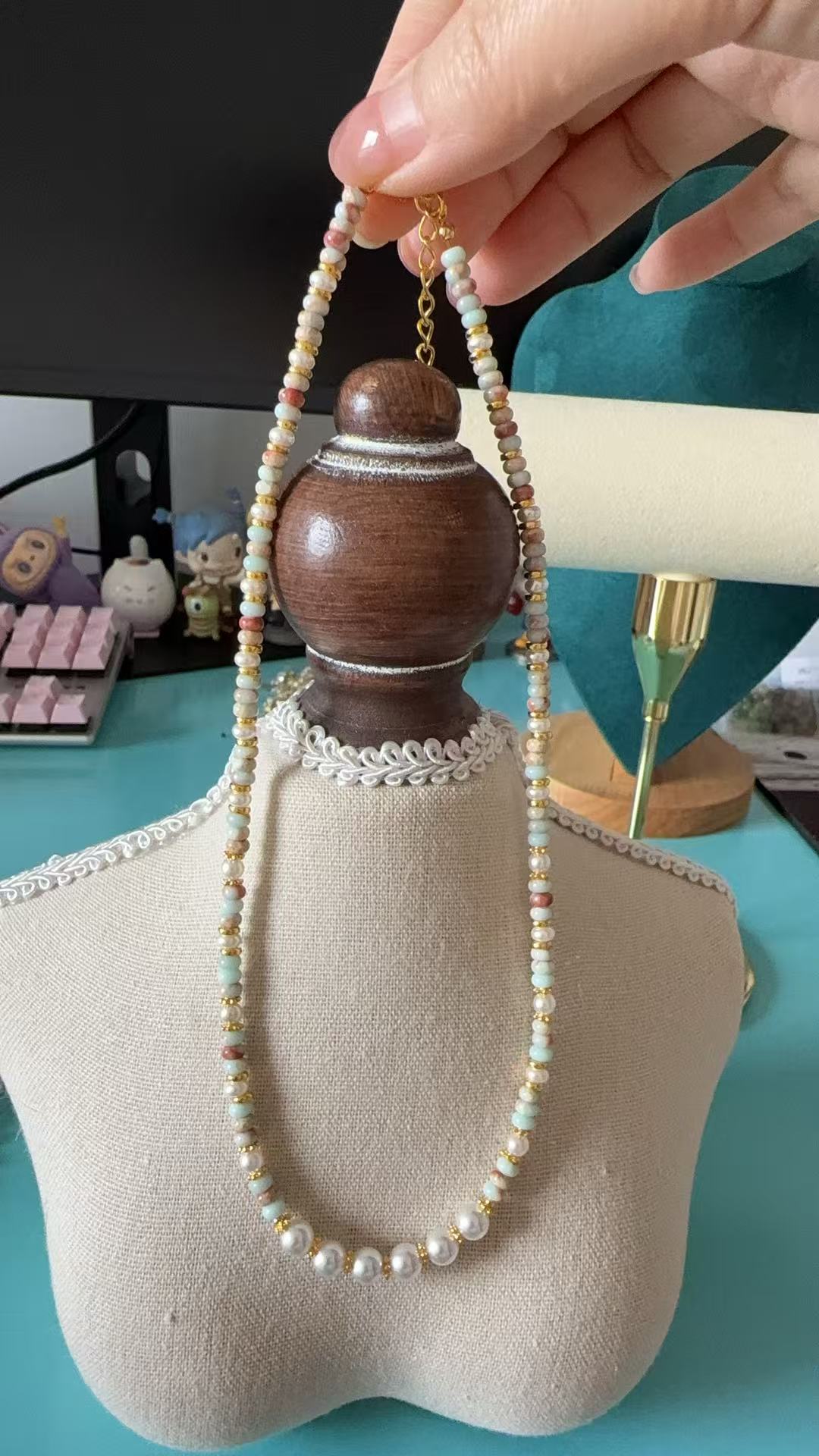 Pastel Stone & Pearl Beaded Necklace | Adjustable Gold Plated Choker with Multicolor Disc Beads N19