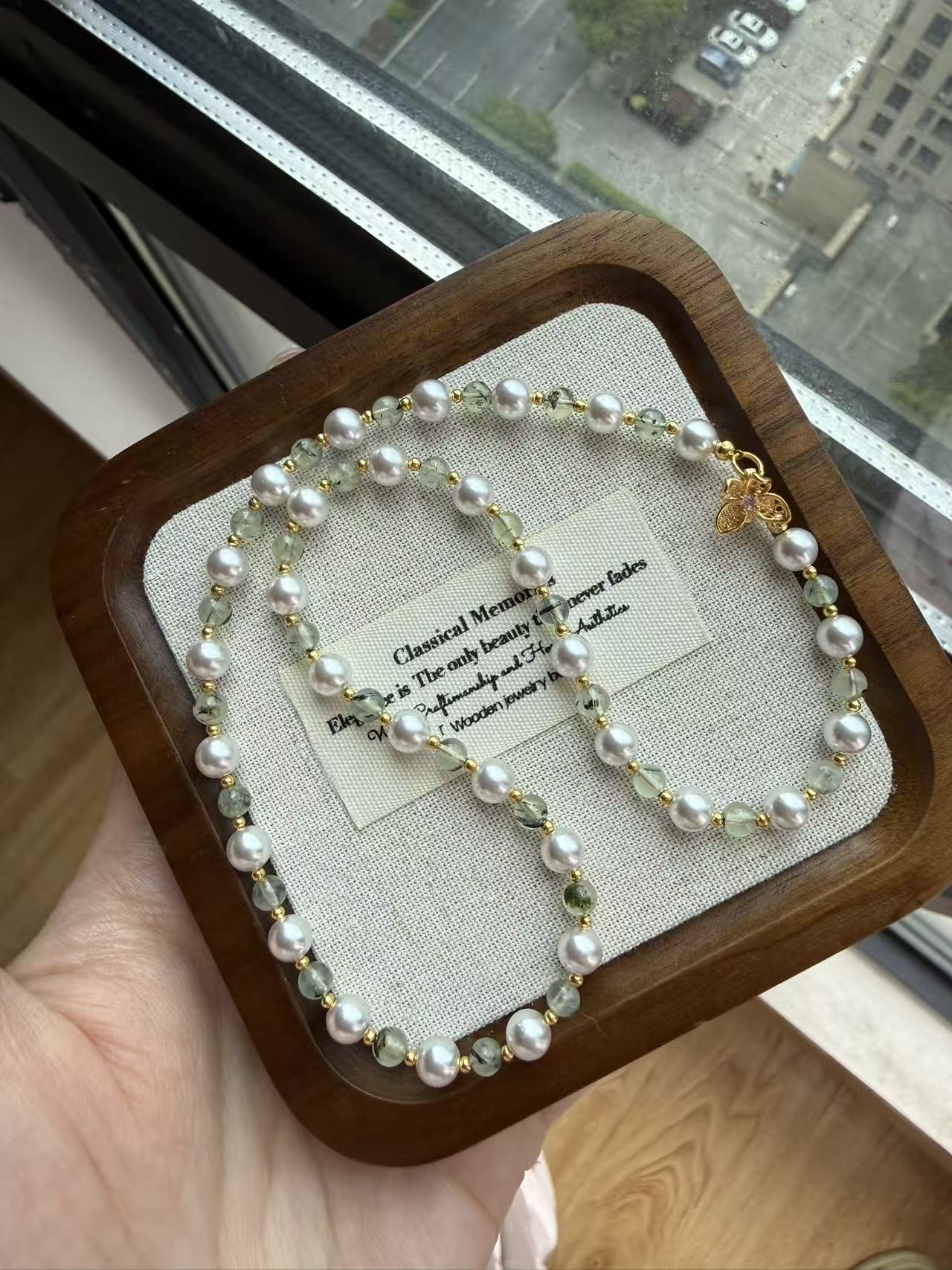 Green Phantom Quartz & Imitation Pearl Necklace with Gold Leaf Clasp | Adjustable Choker N93