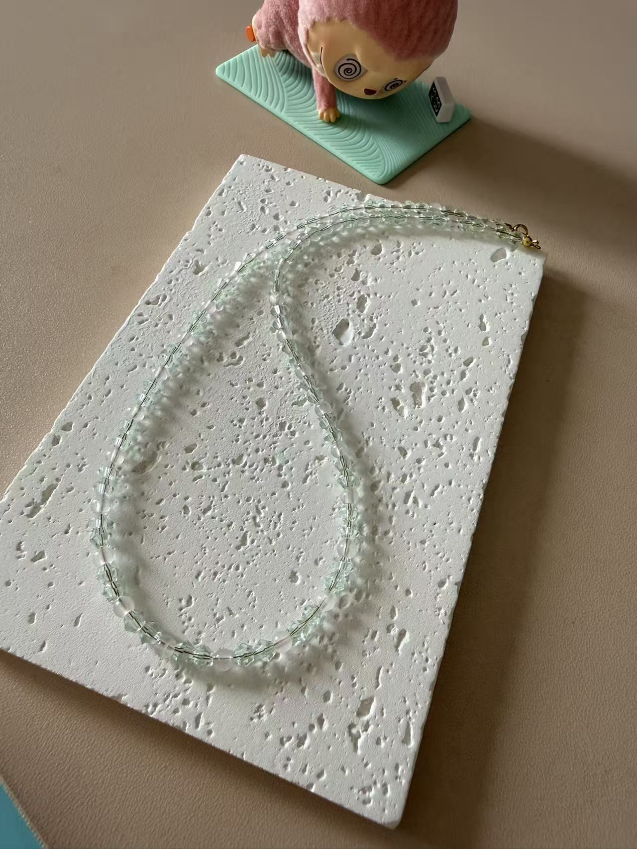 Light Green Faceted Crystal Beaded Choker | Adjustable Gold Plated Necklace N44