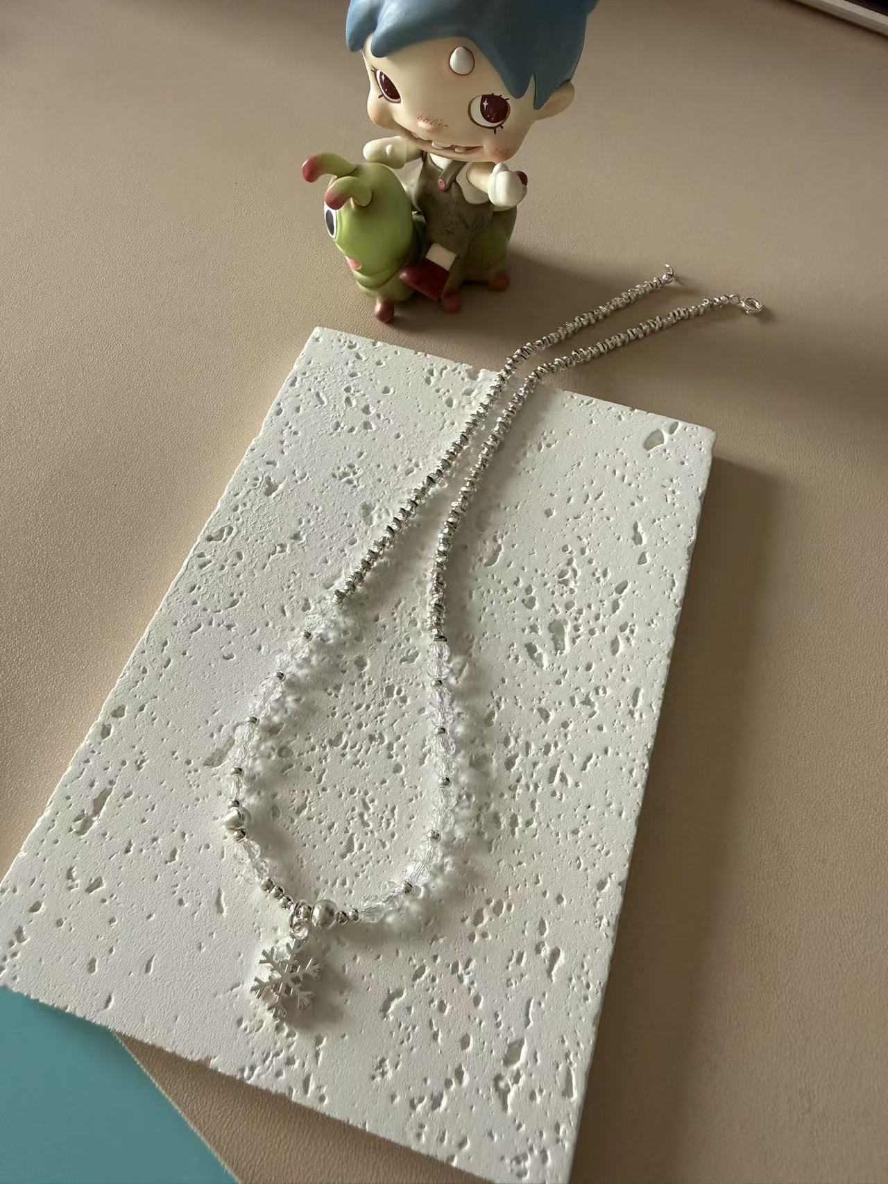 Silver Crushed Bead & Fuzzy Yarn Necklace with Snowflake Charm | Adjustable Winter Choker N46