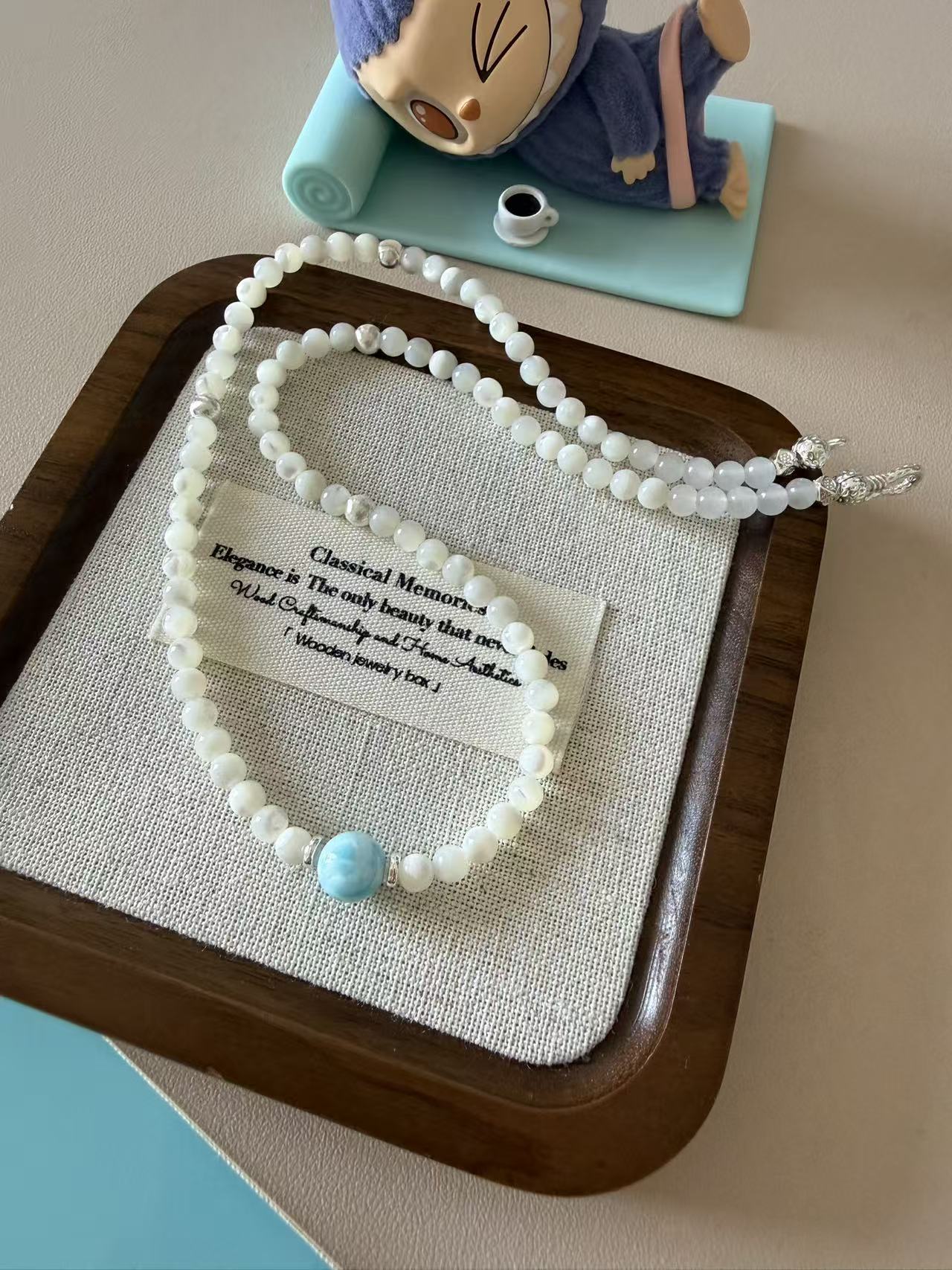 Larimar Center Bead White Shell Beaded Choker Necklace N33