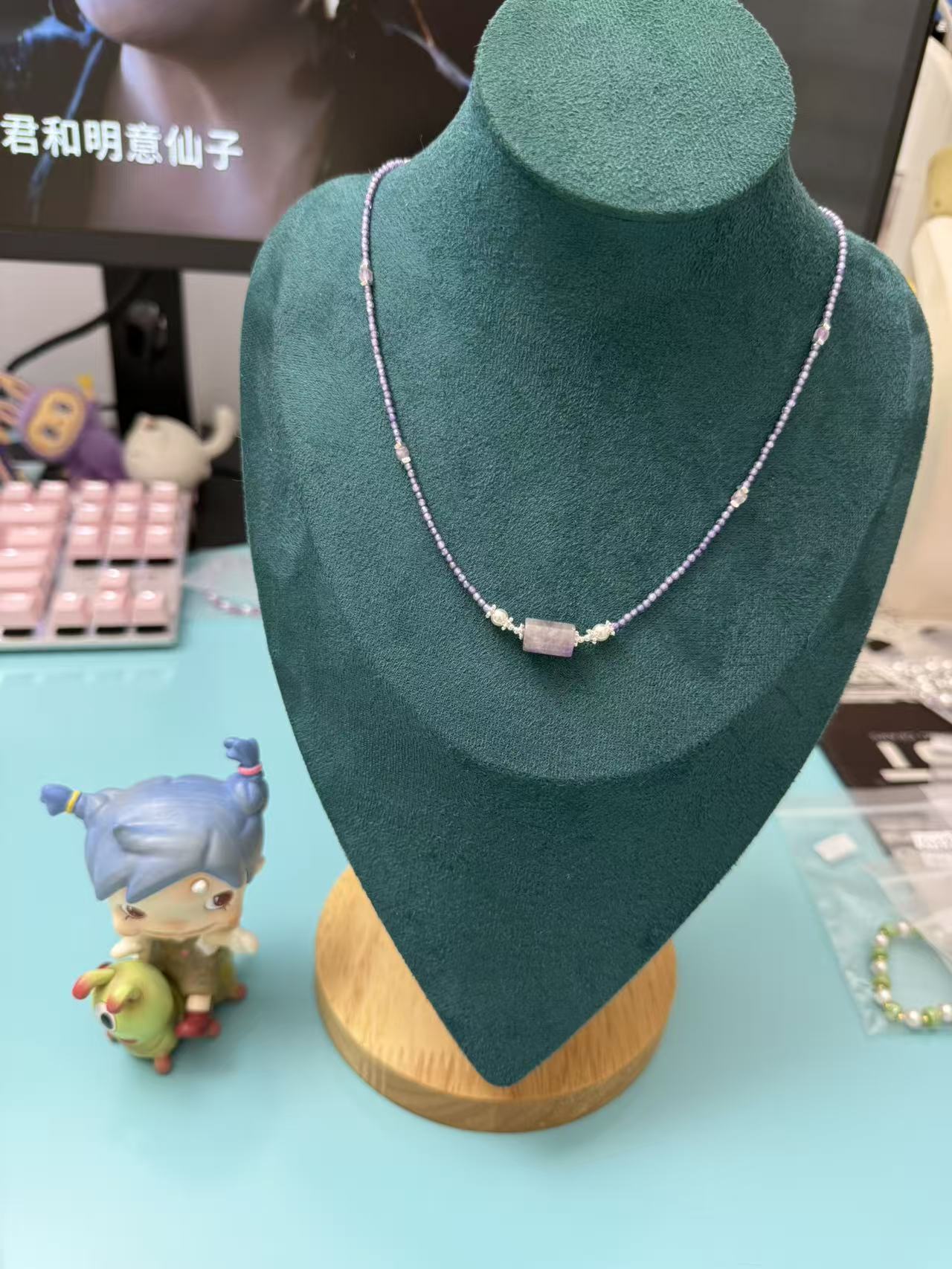 Amethyst Beaded Choker with Barrel Charm | Adjustable Silver Plated Necklace N55