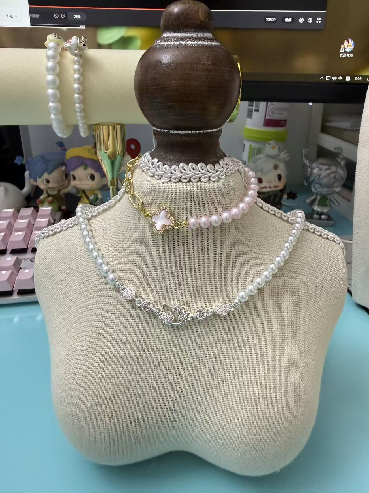 Hello Kitty Zircon & Imitation Pearl Necklace | Silver Plated Choker N14