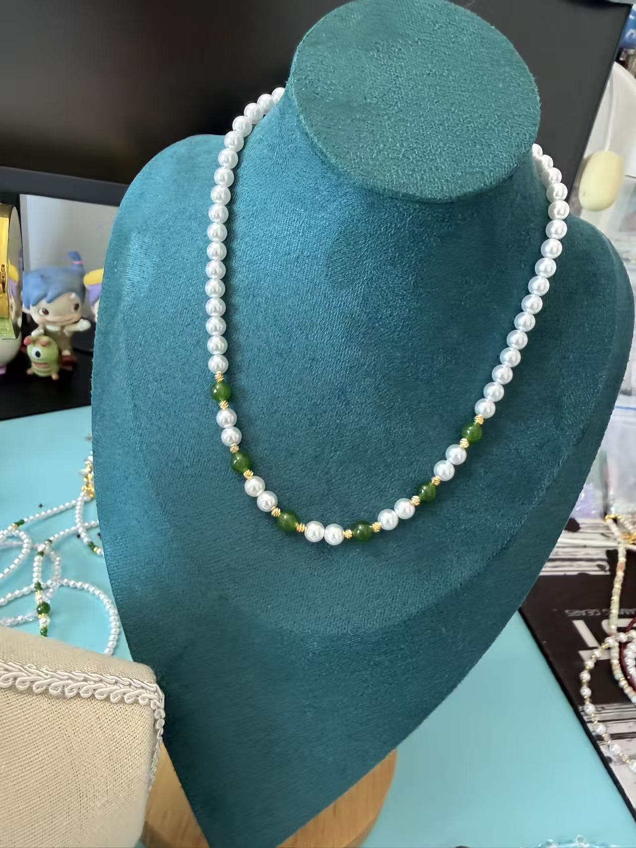 Imitation Pearl Necklace with Green Hetian Jade Beads | Gold Accent Choker N41