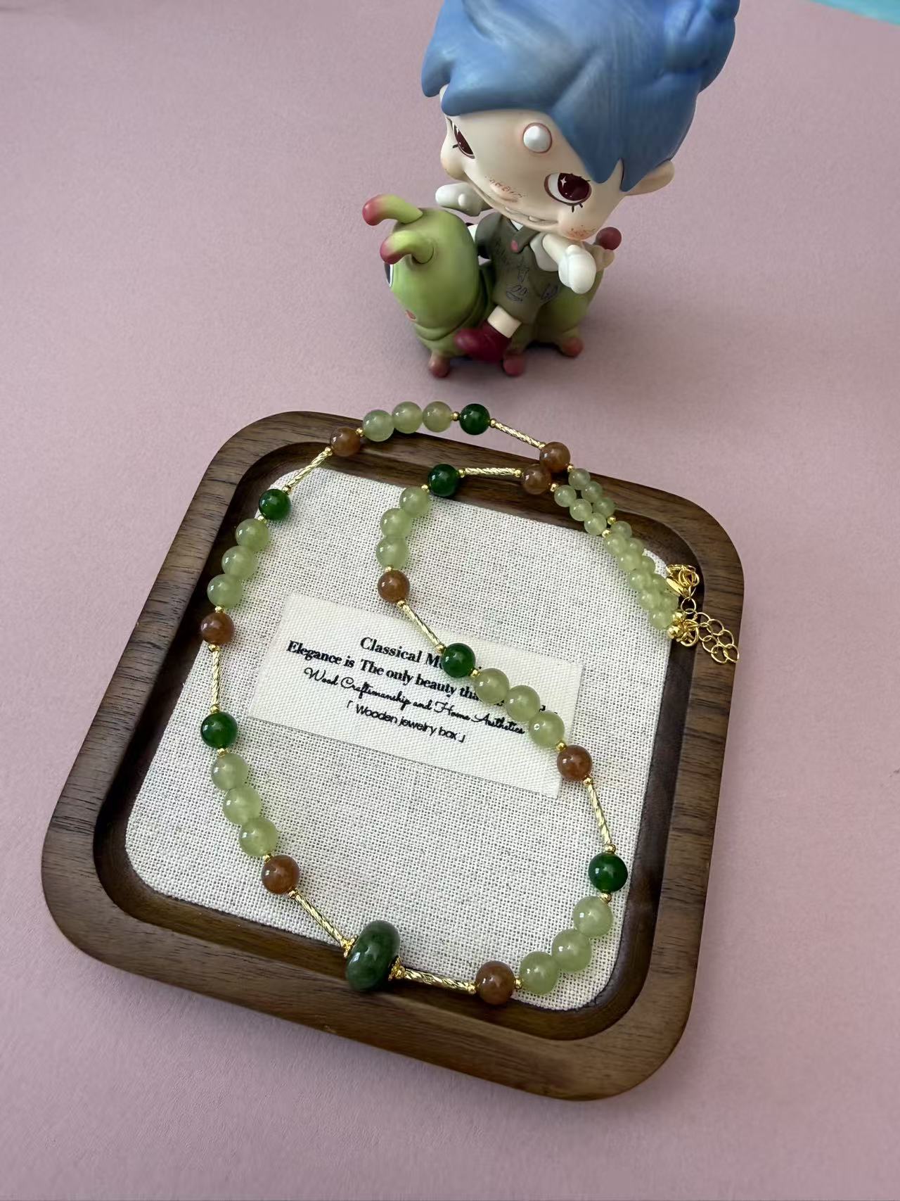 Multi-Tone Green & Brown Jade Beaded Necklace | Gold Accent Choker N75
