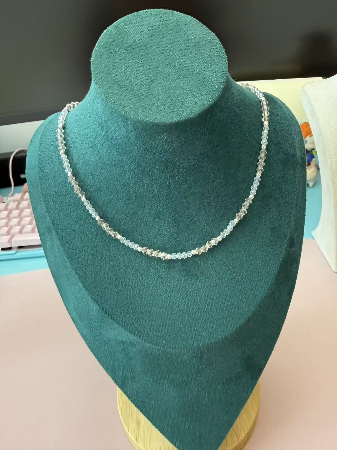 Faceted Clear Crystal Beaded Choker | Adjustable Silver Plated NecklaceN05