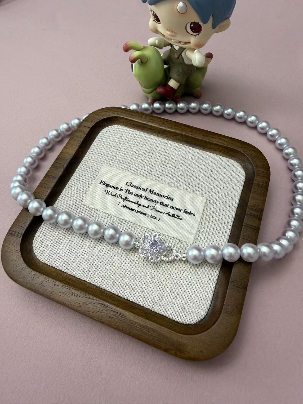 Elegant Faux Pearl Necklace with Zircon Flower Clasp - Customizable Freshwater Pearl Option N94