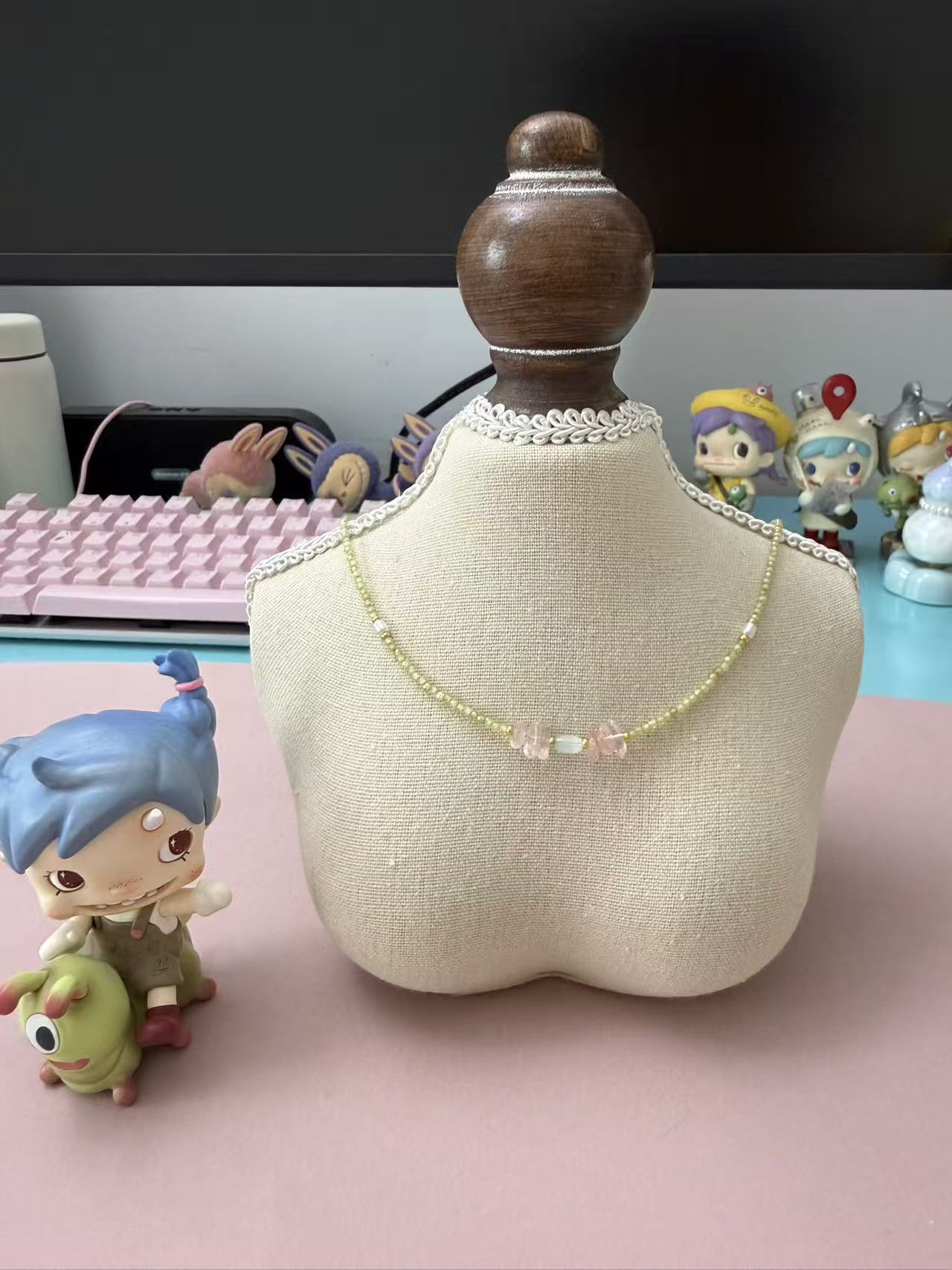 Elegant Faux Pearl Necklace with Zircon Flower Clasp - Customizable Freshwater Pearl Option N100