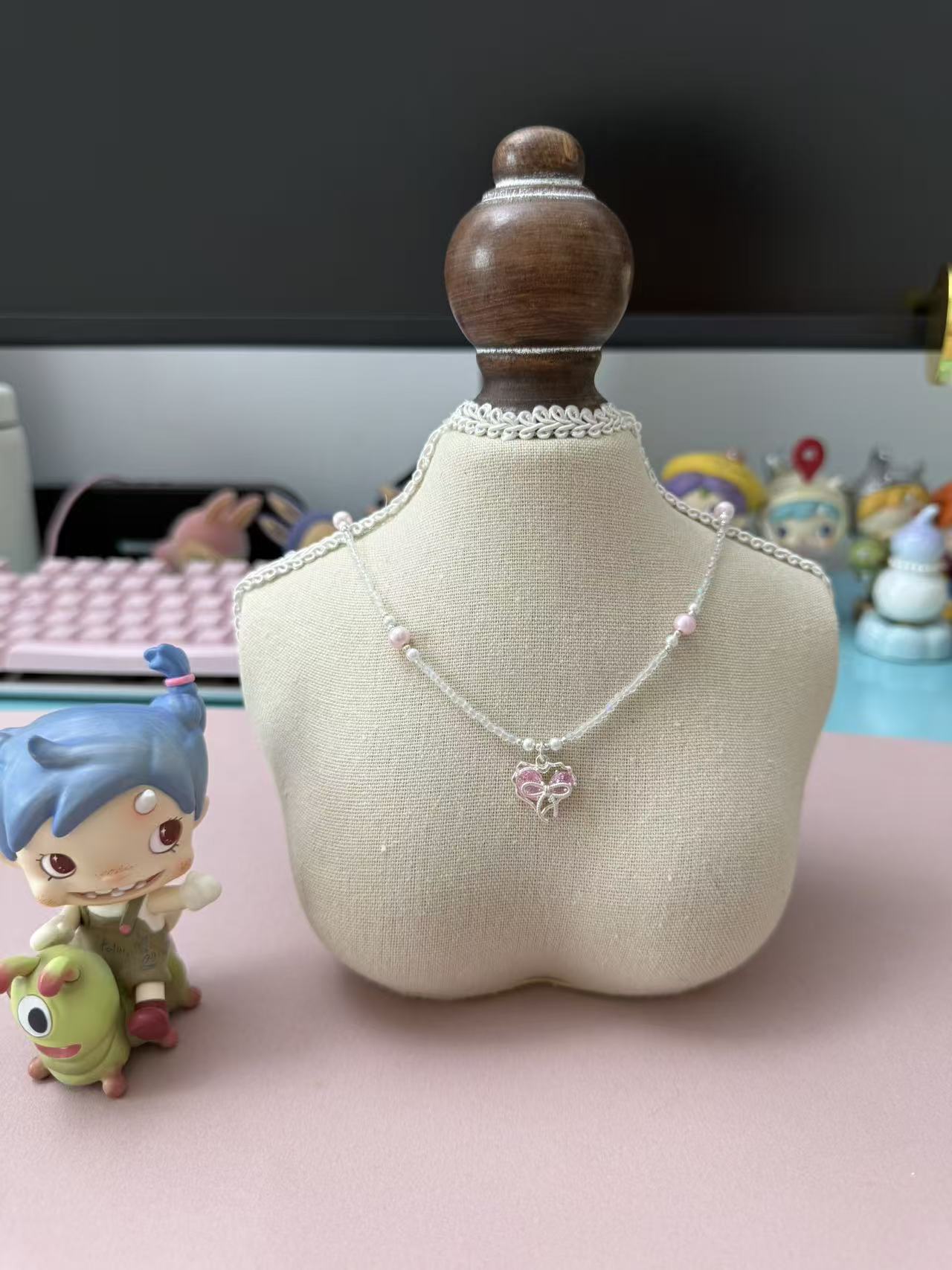 Dainty Clear Crystal Zircon Beaded Necklace with Pink Zircon Heart Bow Pendant N98