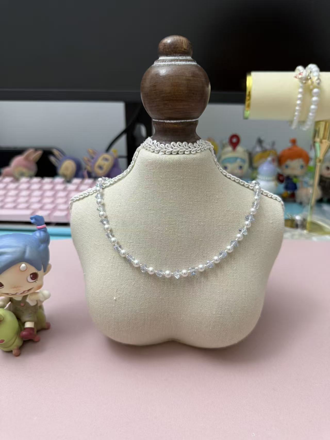 Dainty Pearl & Crystal Beaded Choker Necklace | Adjustable Delicate Clavicle Chain for Women N00104