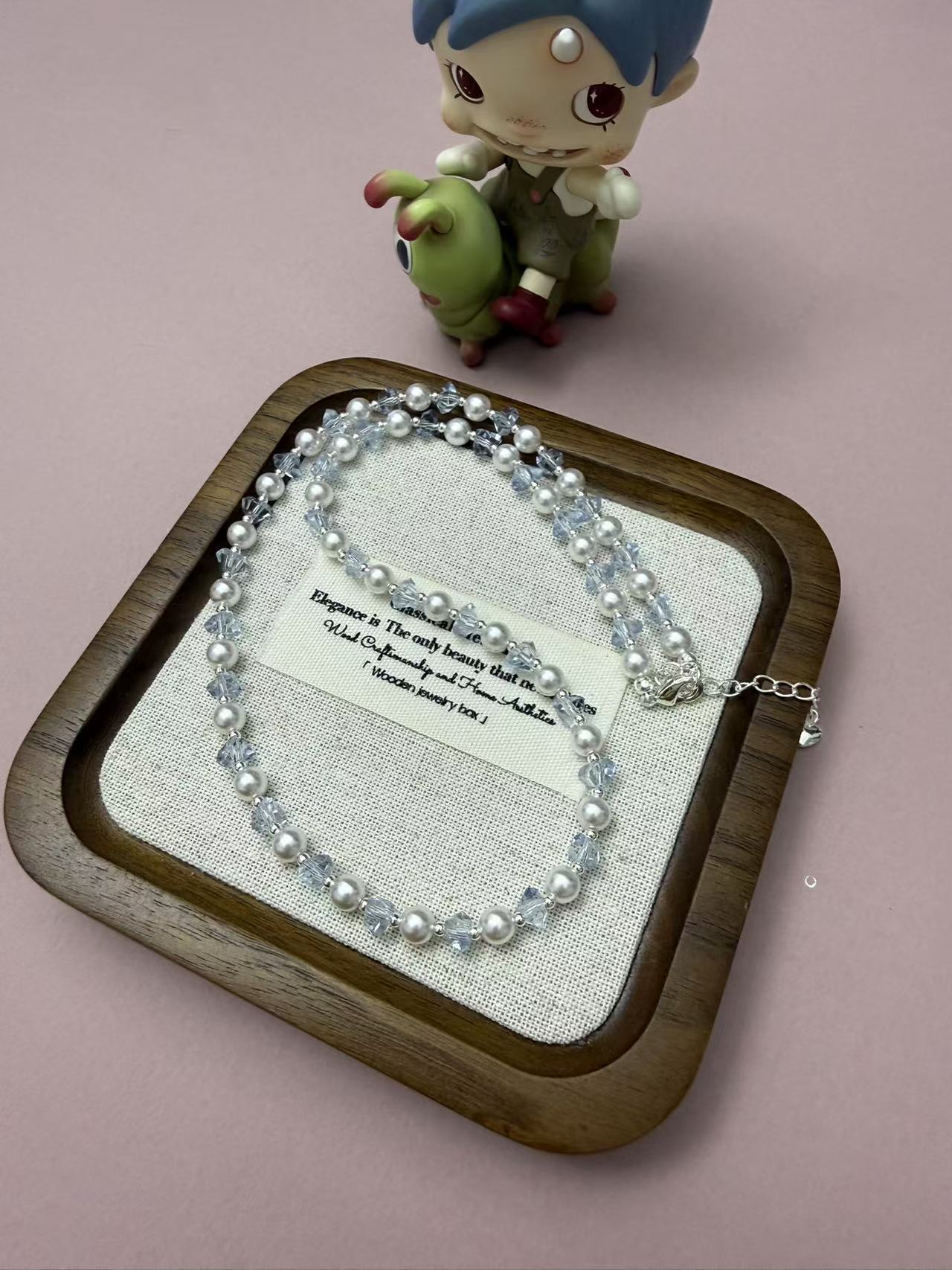 Dainty Pearl & Crystal Beaded Choker Necklace | Adjustable Delicate Clavicle Chain for Women N00104