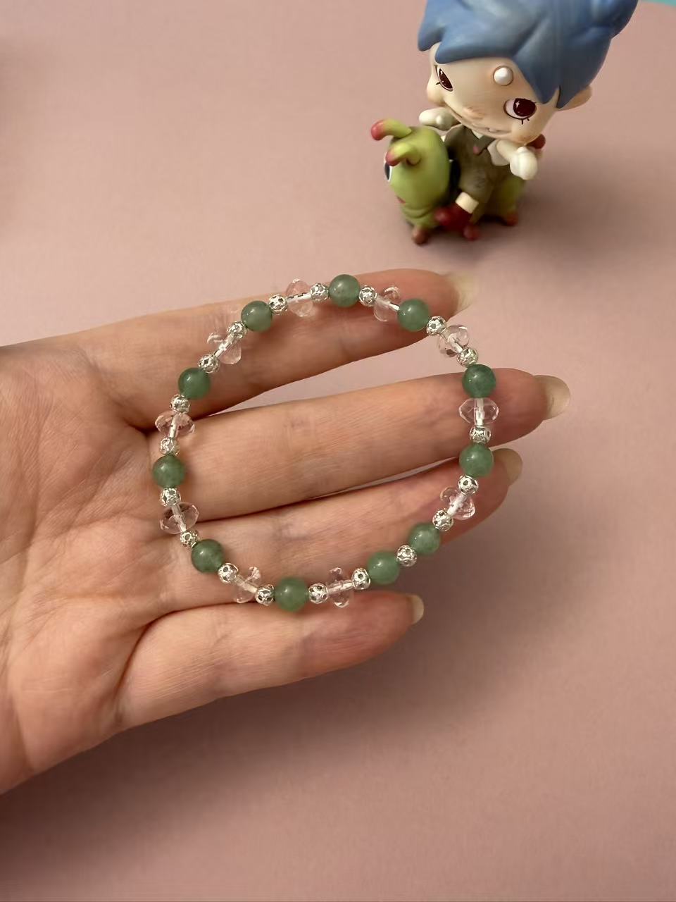 Green Aventurine & Clear Heart Crystal Beaded Bracelet with Silver Accents - Dainty Romantic Stackable Jewelry B379
