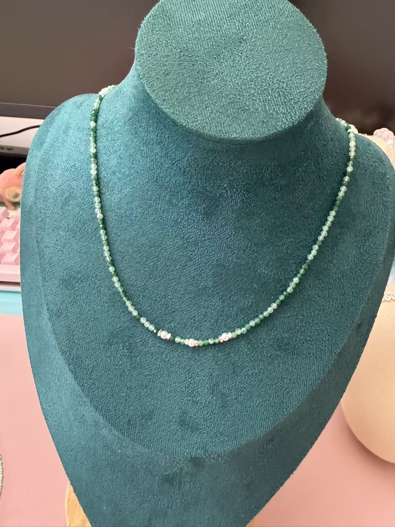 Green Gradient Tiny Faceted Beaded Necklace with Silver Accents - Adjustable Dainty Layering Jewelry N122