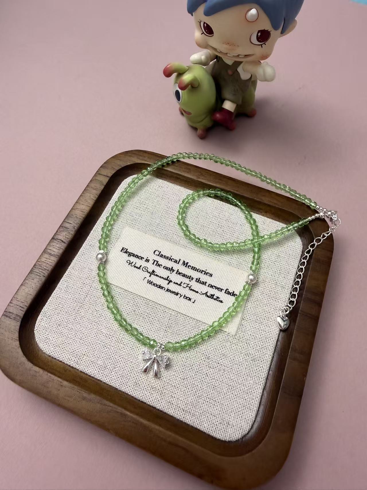 Dainty Green Crystal Beaded Necklace - Silver Bow Pendant Choker for Women N118