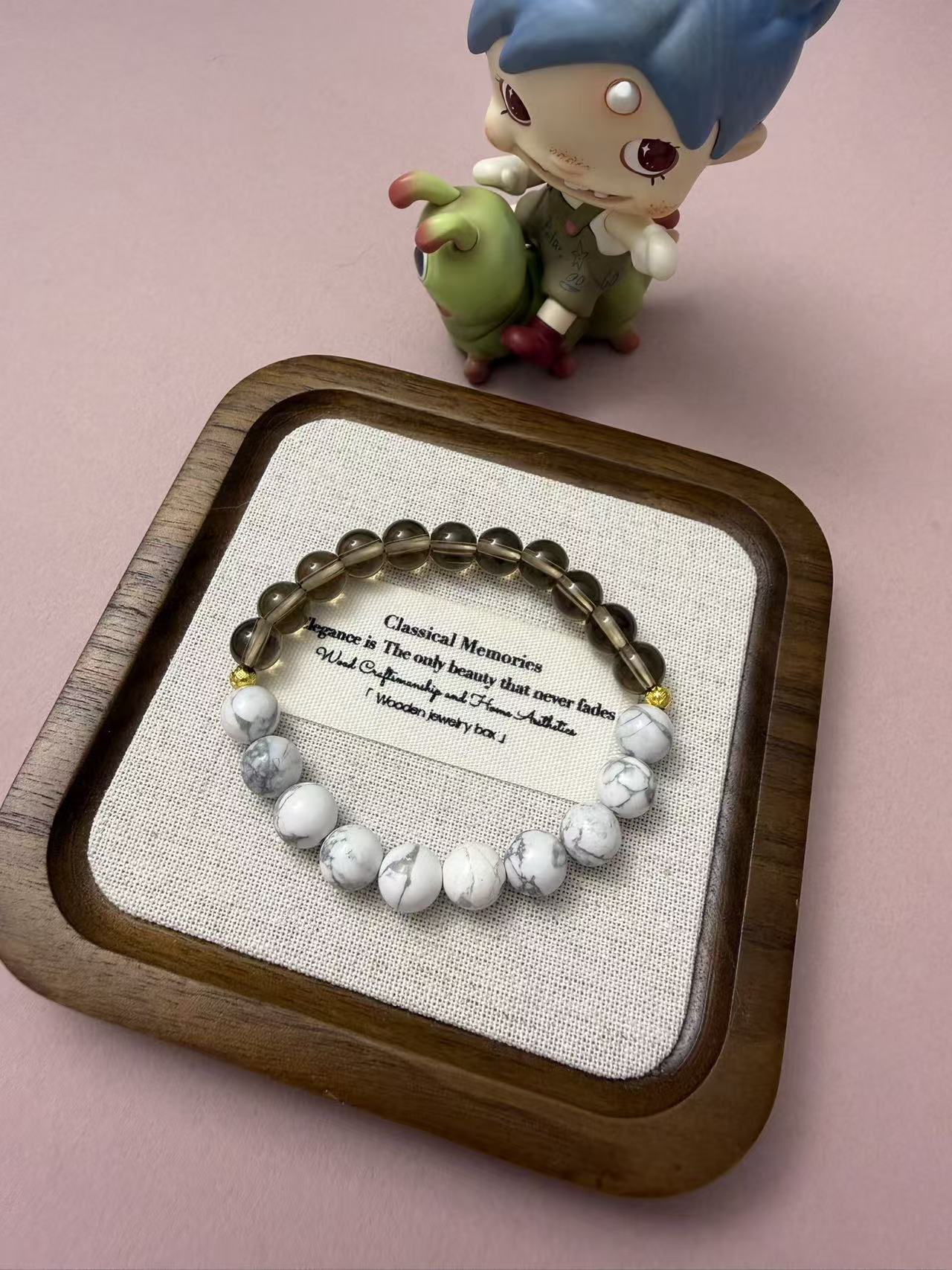 Natural Smoky Quartz & Howlite Beaded Bracelet with Gold Accents B51