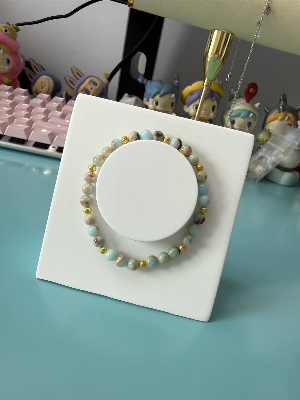 Natural Swirl Stone Beaded Bracelet with Gold Accents - Dainty Morandi Tone Jewelry for Women B01