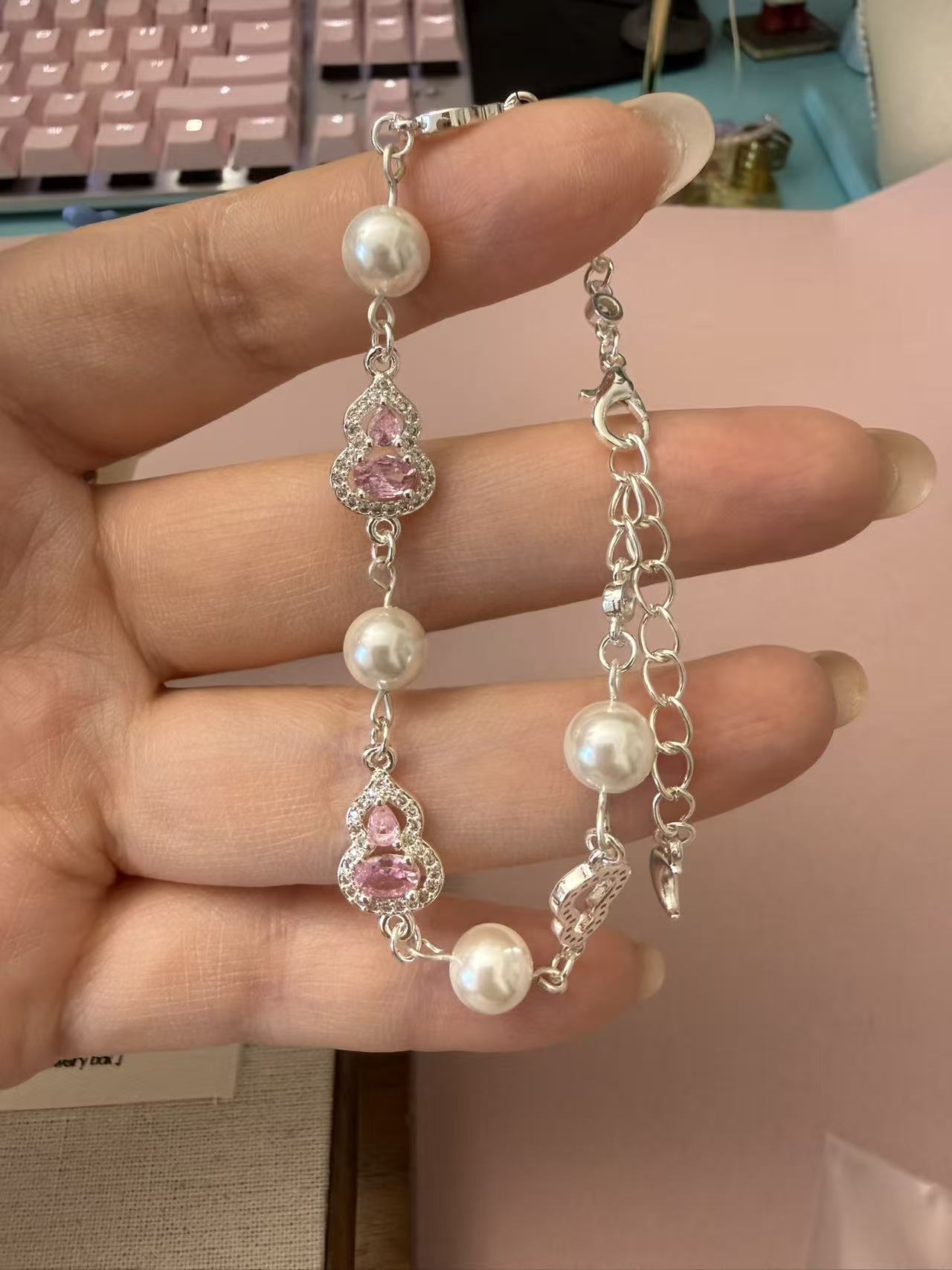 Dainty Silver Faux Pearl & Pink Zircon Bracelet with Gourd Charm B308