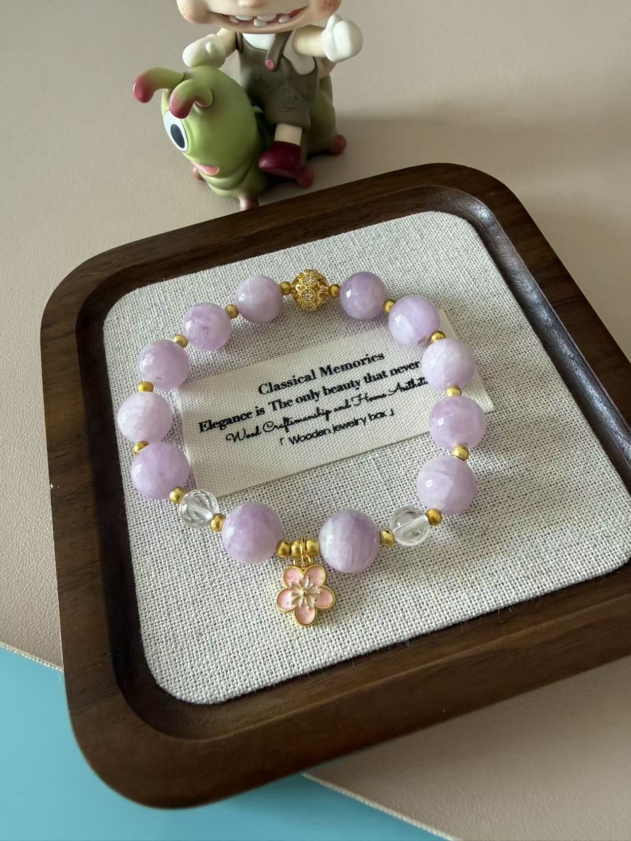 Lavender Kunzite Beaded Bracelet with Gold Flower Charm - Dainty Healing Crystal Bracelet for Women B158