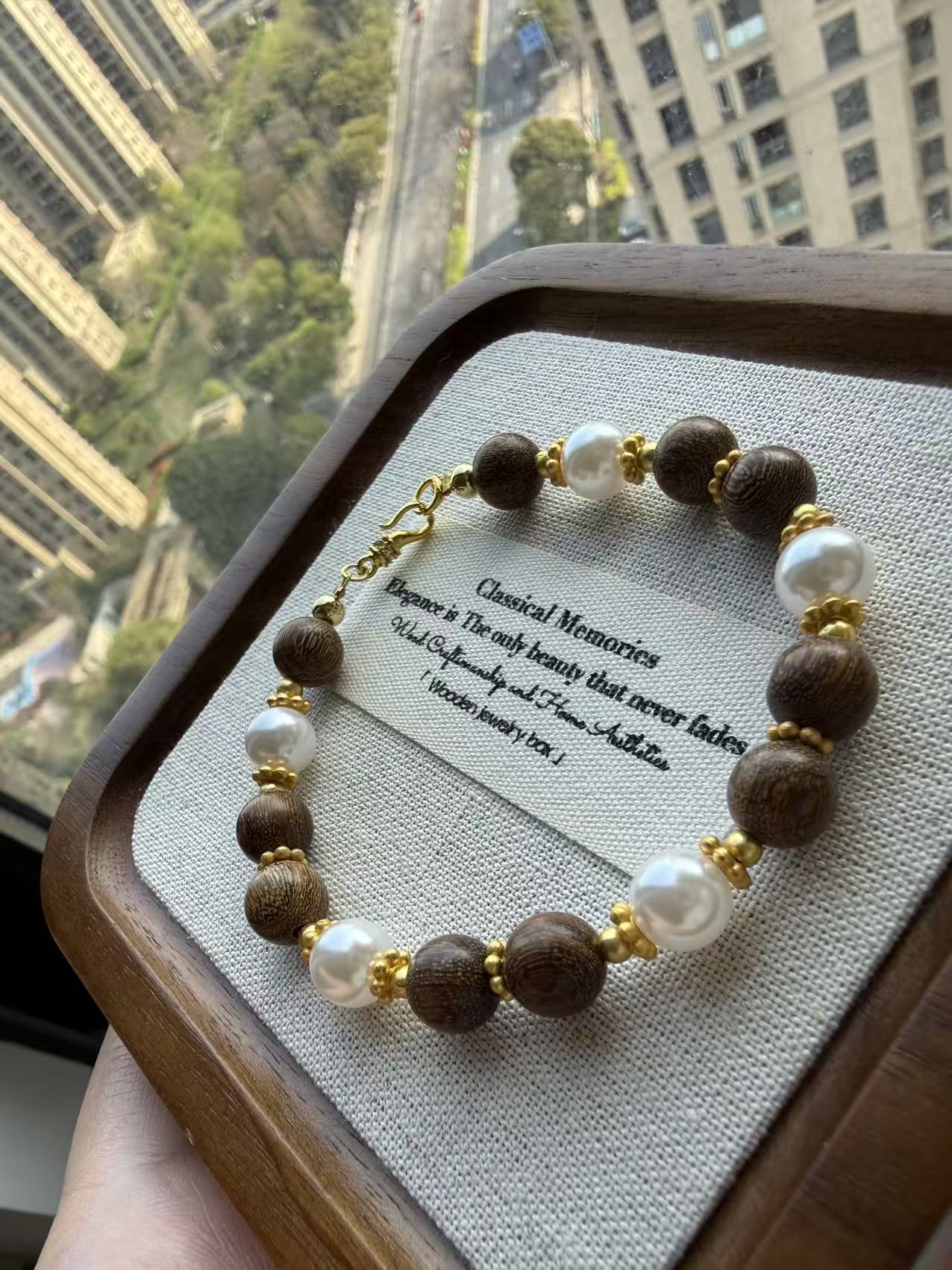New Chinese Style Wood & Pearl Beaded Bracelet - Zen-Inspired Elegant Jewelry B34