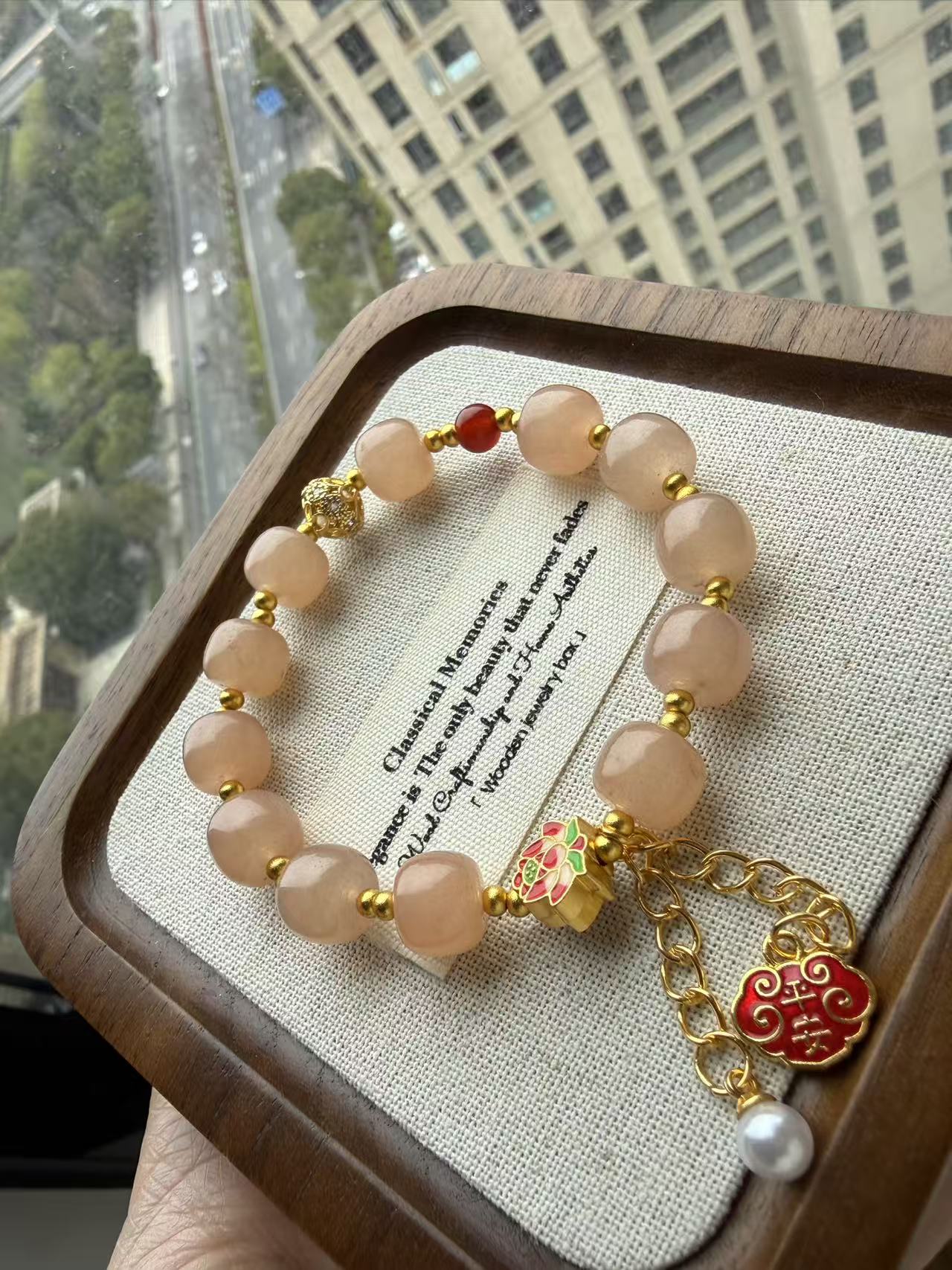 New Chinese Style Beige Barrel Bead Bracelet with Red Agate & Ruyi Tassel Charm B54