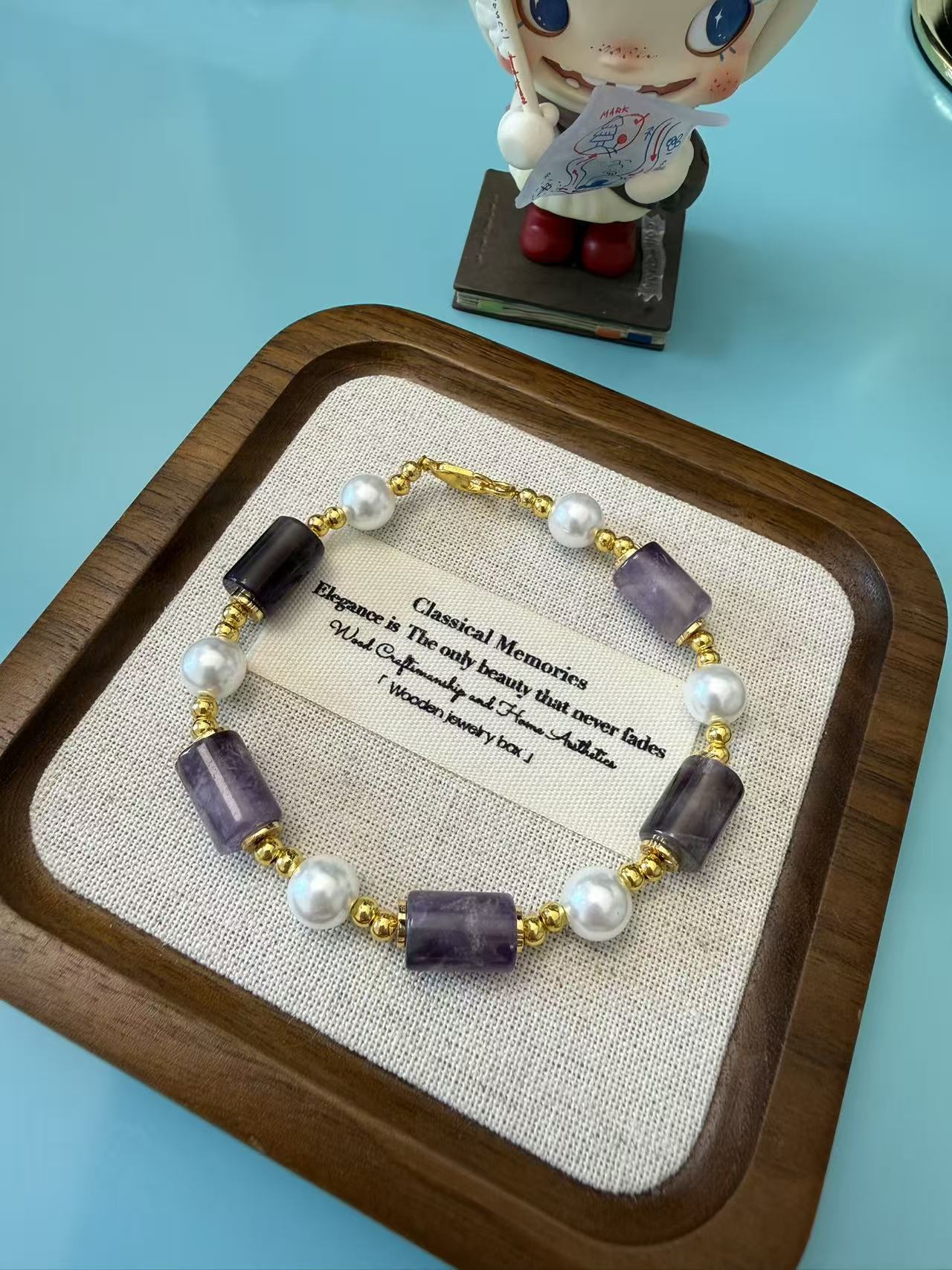 Amethyst Cylinder & Pearl Beaded Bracelet - Elegant Gold Accent Jewelry for Women B146