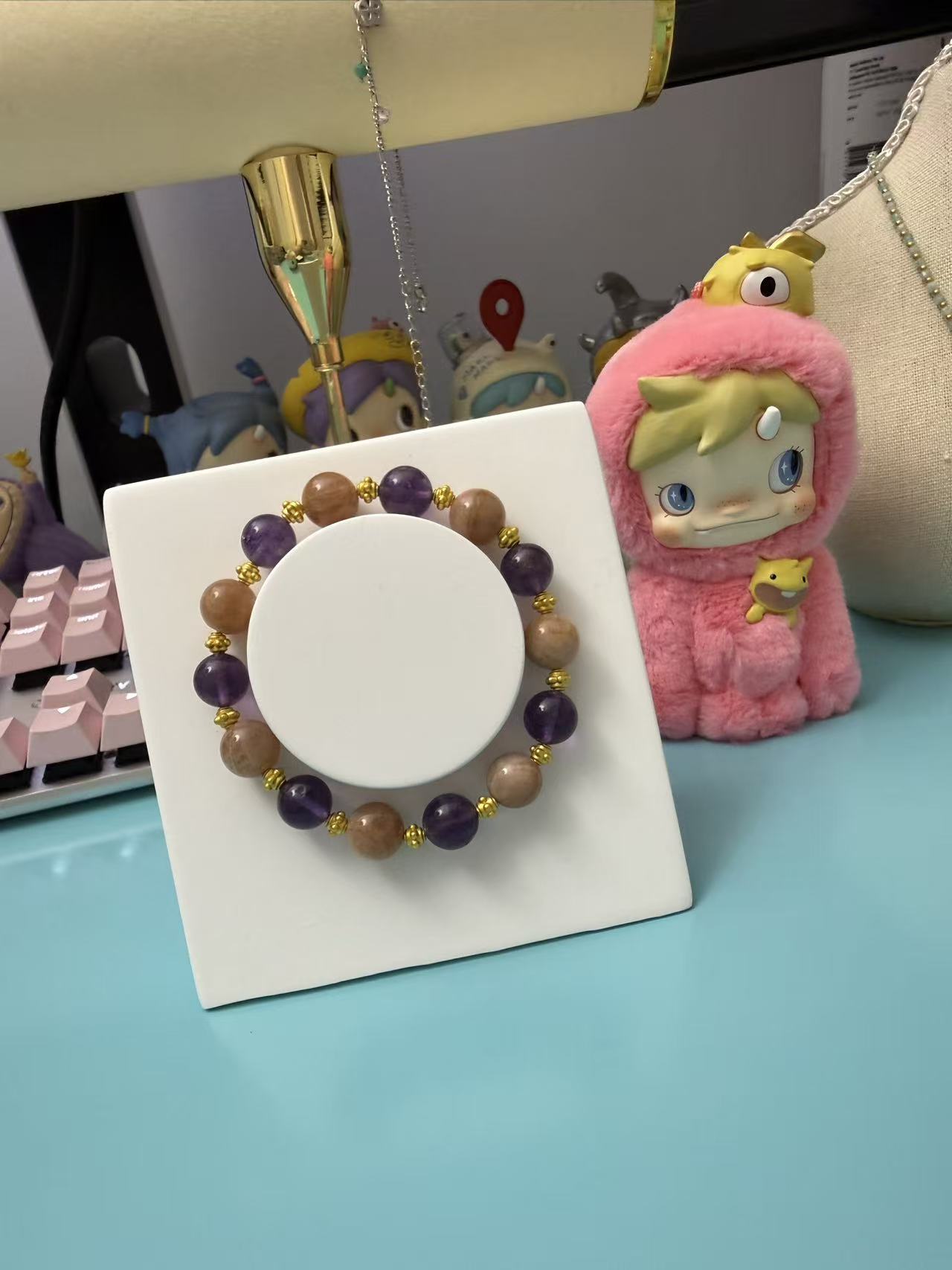 Amethyst & Champagne Stone Beaded Bracelet with Gold Accents - Elegant Everyday Jewelry B147