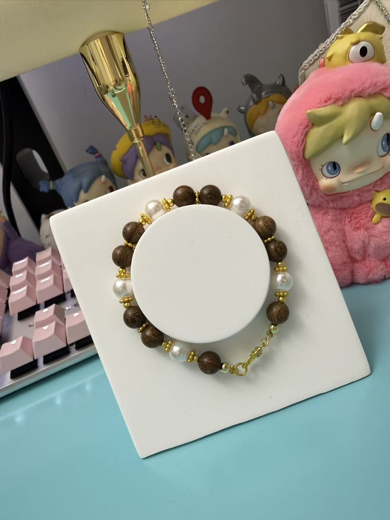 New Chinese Style Wood & Pearl Beaded Bracelet - Zen-Inspired Elegant Jewelry B34