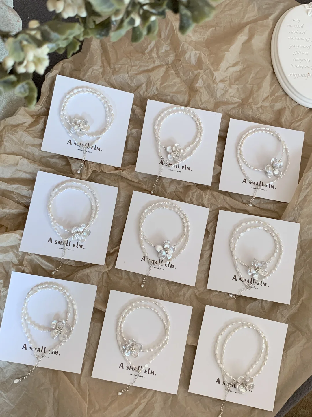 Natural pearl flower necklace