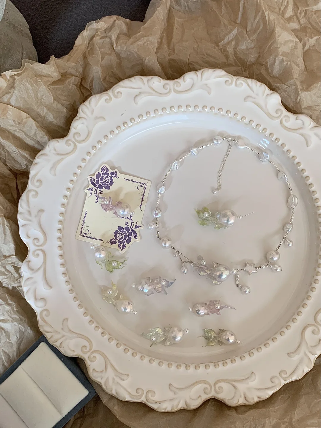 Handmade Baroque Pearl Fish Necklace